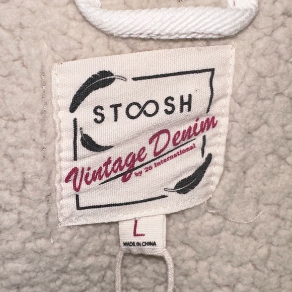 White denim jacket with Sherpa lining size Large - Picture 3 of 4